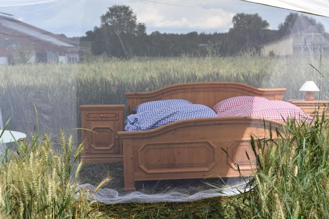 ホテルOpen Air, Bett Im Kornfeld Finning エクステリア 写真
